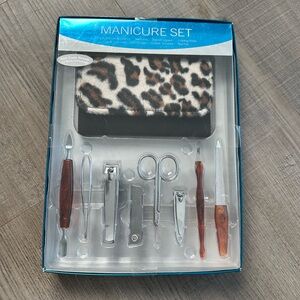 Manicure Set Leopard
